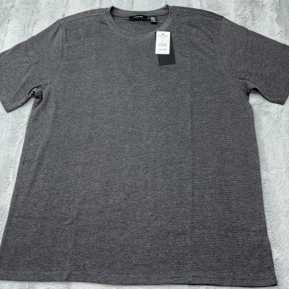Hedge brand Ottoman crew neck t-shirt in a Black XL‎ NWT